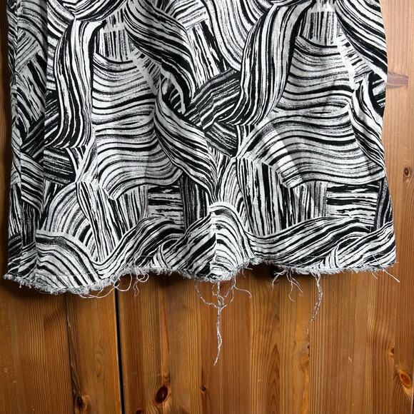 Garnet Hill Harborside Linen Fringe-Hem Dress Women’s 6 Black White Geometric - Picture 4 of 8